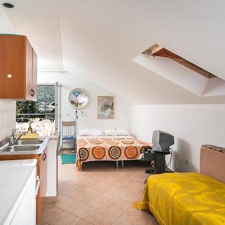 Apartments Tramonto Затон Стая снимка