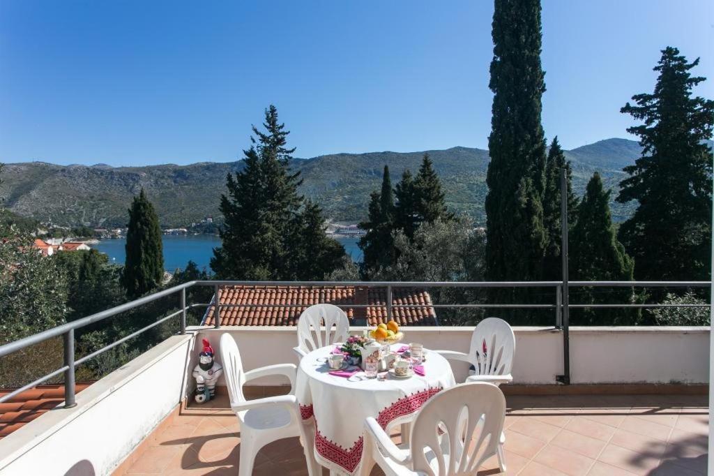 Apartments Tramonto Затон Стая снимка