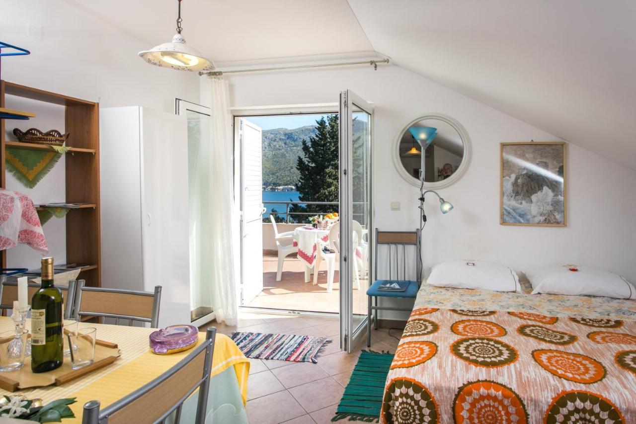 Apartments Tramonto Затон Екстериор снимка