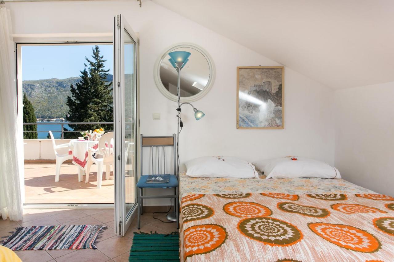 Apartments Tramonto Затон Екстериор снимка