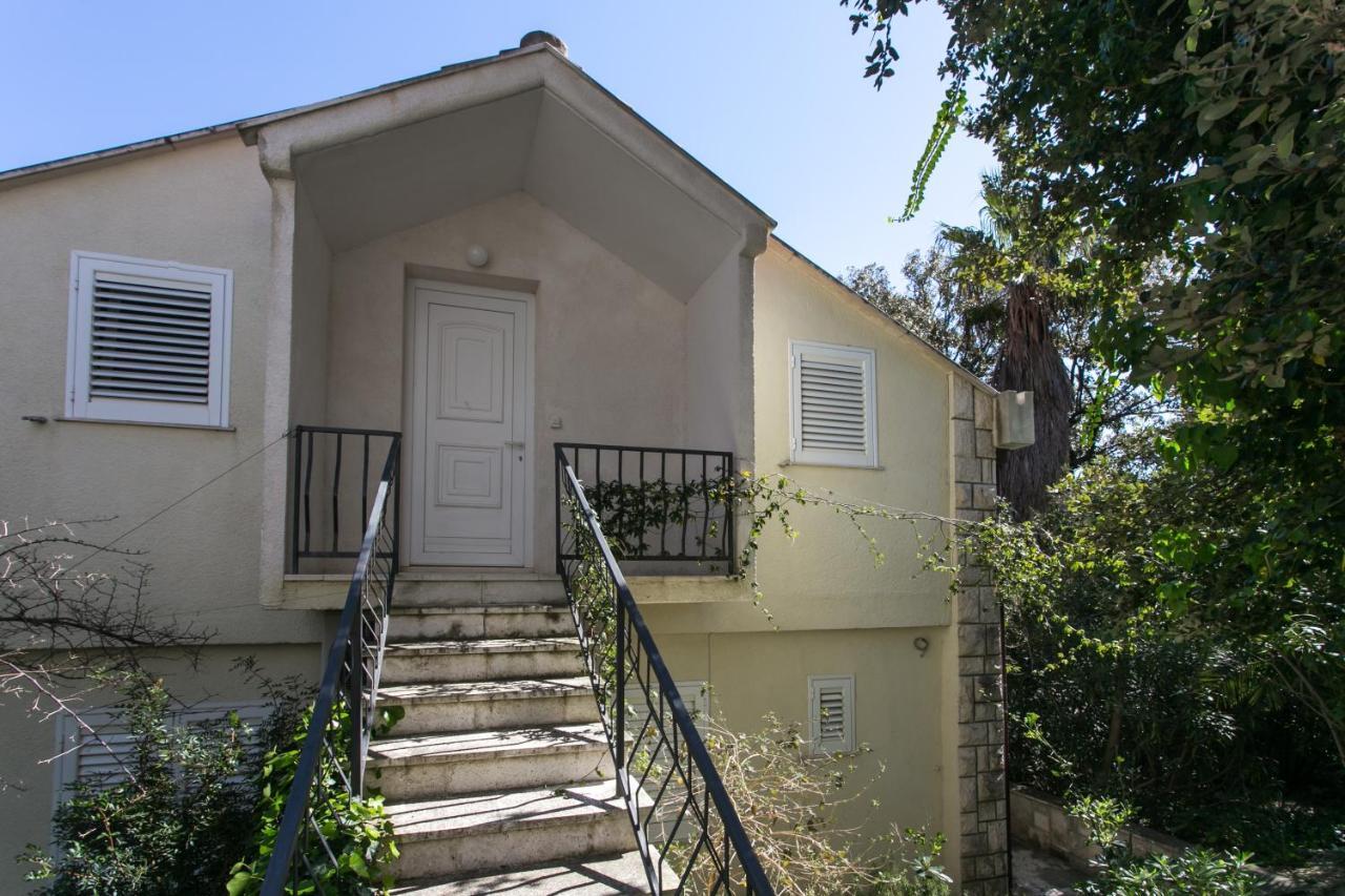 Apartments Tramonto Затон Екстериор снимка