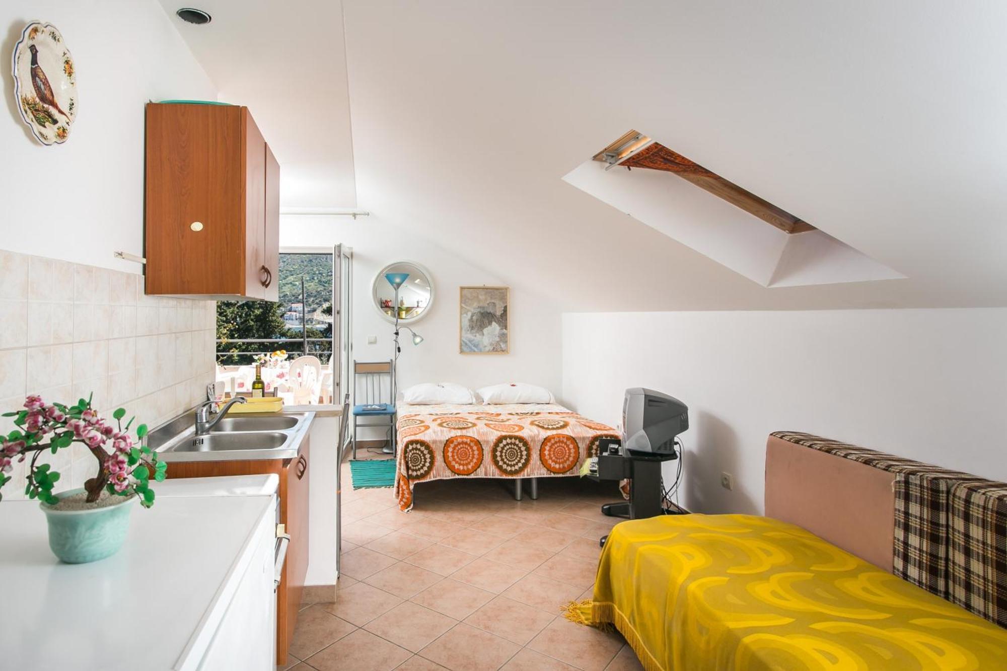 Apartments Tramonto Затон Стая снимка